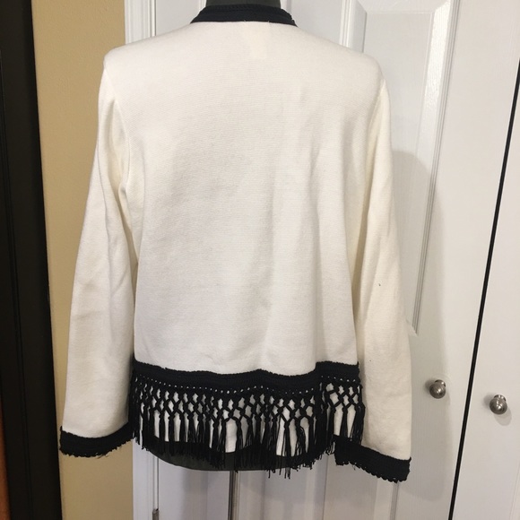 Chico’s sweater jacket 24” long size 3 - Picture 2 of 2